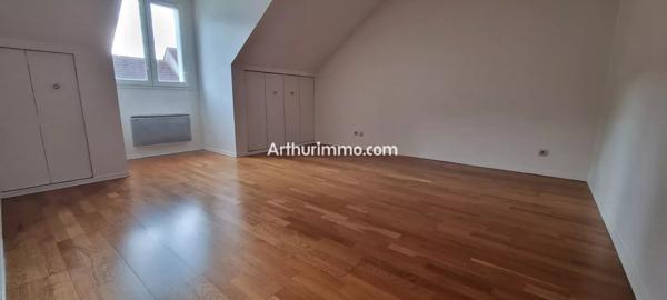 Vente                                                      Appartement
                        
                     3 pièces                      69 m2                     à Limeil-Brévannes