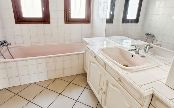 Maison à louer    4 pièces • 119,19 m2 Pierrelatte