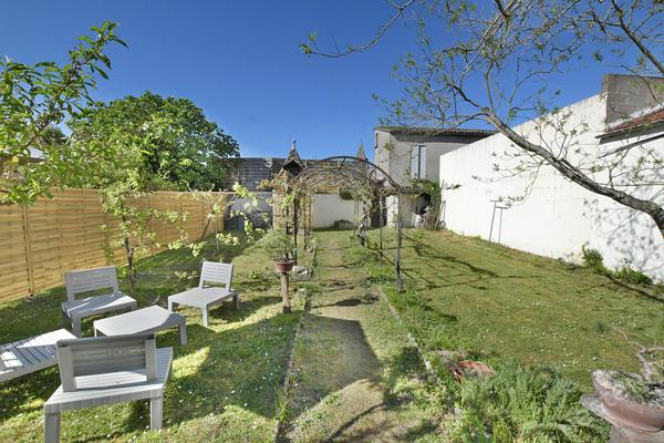 Maison familiale 156 m² ? 4 chambres ? Proche commerces ? Bergerac Ouest