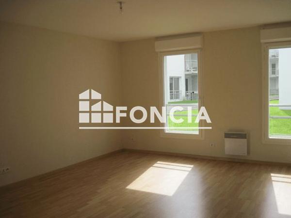 Location Appartement 3 pièces 60.03 m² - 15 RUE DU GAL DE GAULLE Guingamp 22200