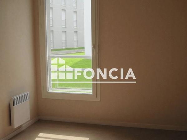 Location Appartement 3 pièces 60.03 m² - 15 RUE DU GAL DE GAULLE Guingamp 22200