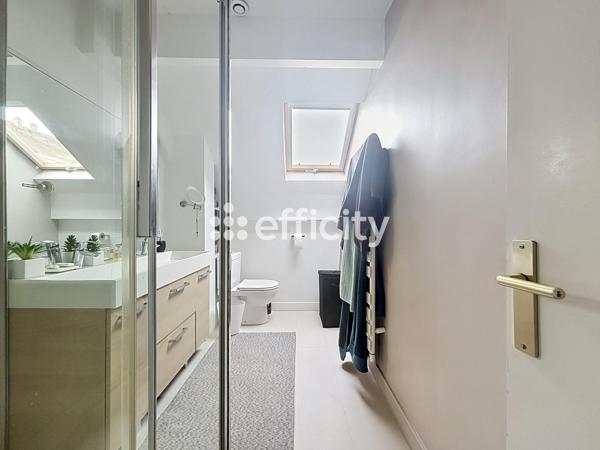 Maison
         6 pièces
        - 152 m² Bien prestige 1 198 000 € *