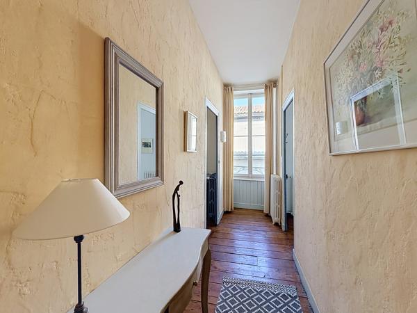 CHATEAUNEUF :Maison de caractère XIX? – 5 chambres – Terrasse et jardin