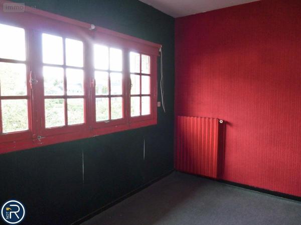 Maison à vendre à Louverné en Mayenne (53950), ref : 53004-1143