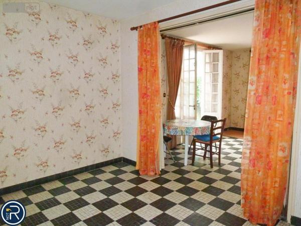 Maison à vendre à Louverné en Mayenne (53950), ref : 53004-1143