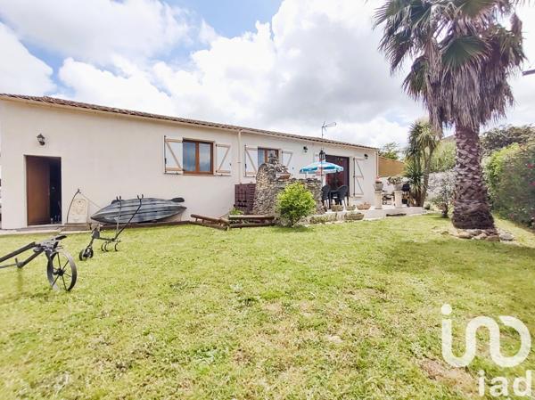 Maison 4 pièces de 103 m² à Fleury (11560)