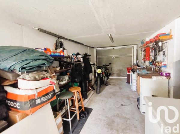 Maison 4 pièces de 103 m² à Fleury (11560)