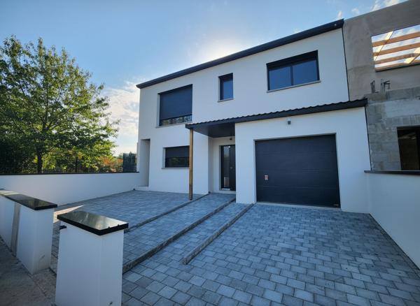 Maison neuve SAINT HERBLAIN 142 M2
