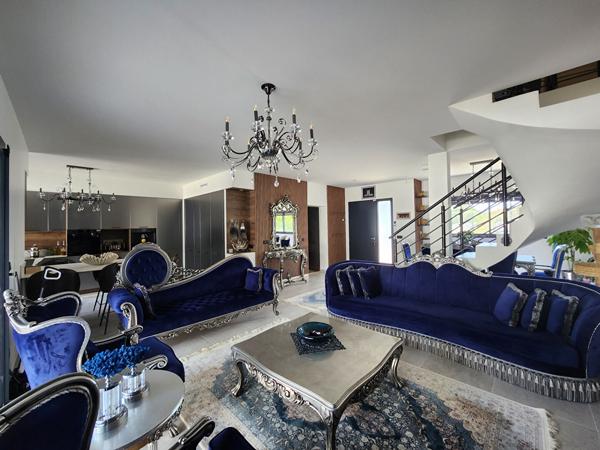 Maison neuve SAINT HERBLAIN 142 M2
