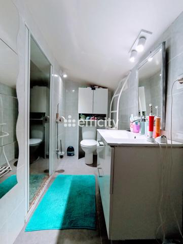 Maison 13 pièces - 300 m²