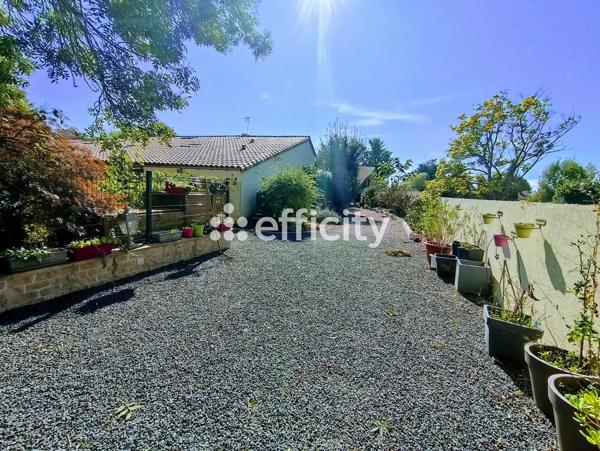 Maison 13 pièces - 300 m²