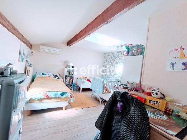 Maison 13 pièces - 300 m²