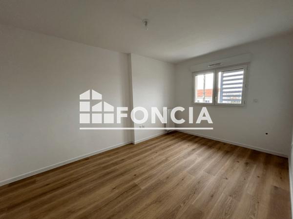 Location Appartement meublé 2 pièces 40.01 m² - QUARTIERS MAITRES A209 - 28 RUE D'ALGER La Rochelle 17000