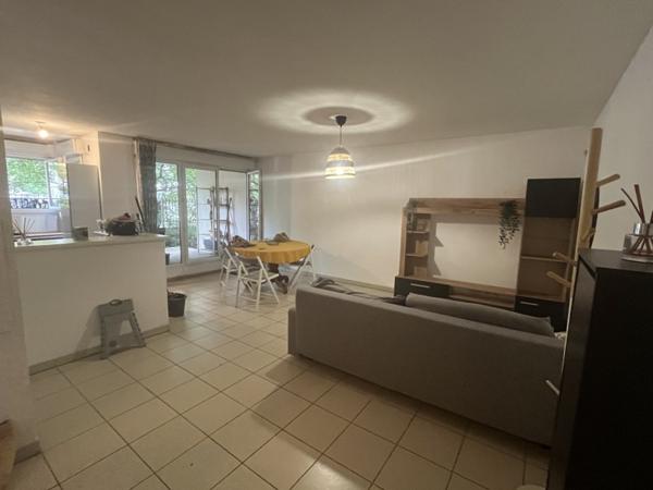 Appartement à louer 750 € CC Toulouse 2 p 52 m² DPE A