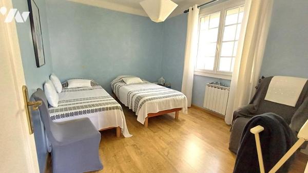 Villa avec jardin et piscine proche du centre d'Uzès