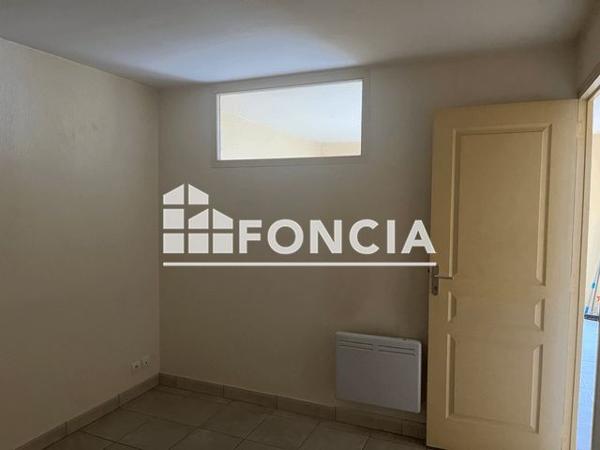 Location Appartement 2 pièces 42.79 m² - 36 RUE GAMBETTA Sable Sur Sarthe 72300