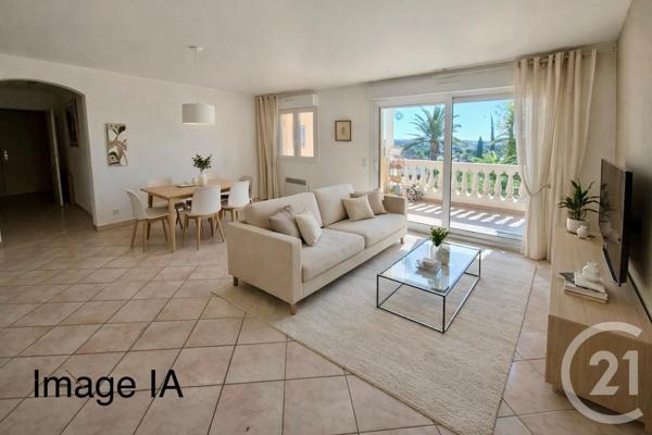 Appartement F4 à vendre  4 pièces - 102 m2 FREJUS - 83