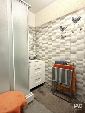 Appartement à vendre 4 pièces 71 m² Marignane