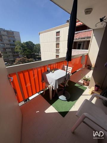 Appartement à vendre 4 pièces 71 m² Marignane