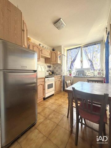 Appartement à vendre 4 pièces 71 m² Marignane