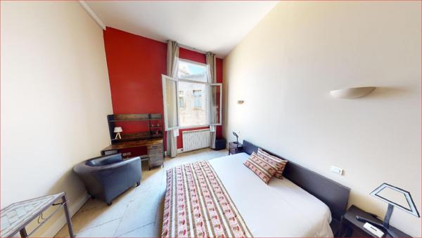 Montpellier (34000) SPACIEUX APPARTEMENT -ECUSSON ST RAVY - T3 - 90m²