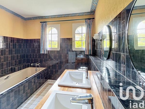 Maison à vendre 5 pièces 186 m² Saint-Méloir-des-Ondes