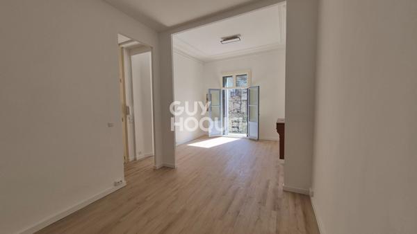 Superbe appartement haussmannien Entièrement rénové Centre-ville