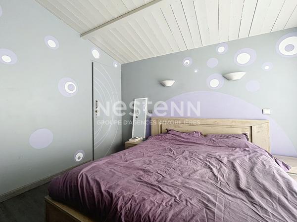 Maison en pierre pleine de charme à POUILLE, 3 chambres, dépendances