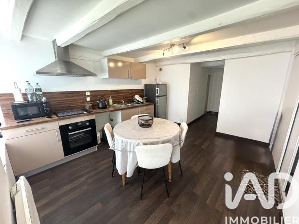 Location maison 4 pièces 114 m² Saint-Jean-de-Sauves