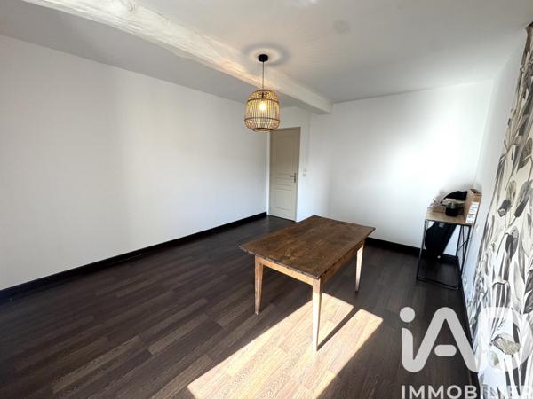 Location maison 4 pièces 114 m² Saint-Jean-de-Sauves