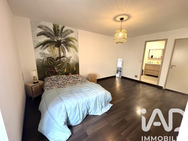 Location maison 4 pièces 114 m² Saint-Jean-de-Sauves