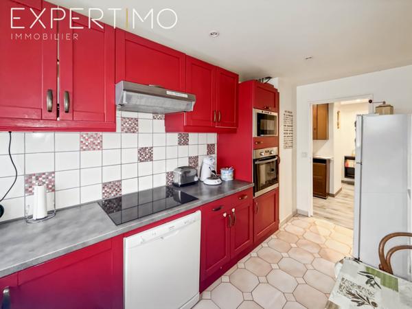 Margency (95580) Margency. Beau 3 pièces avec balcon et vue dégagée.