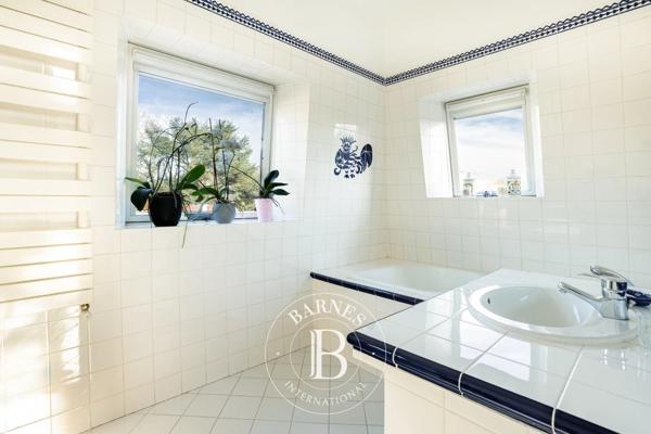 Le Vésinet, Maison 5 Chambres -  240 m² à vendre