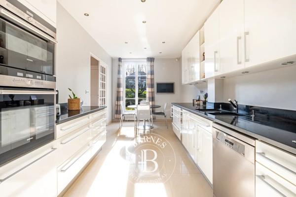 Le Vésinet, Maison 5 Chambres -  240 m² à vendre