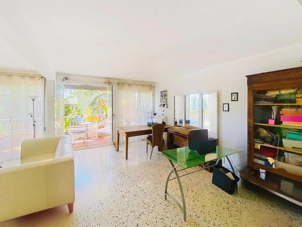 Bel appartement T4 à Martigues Ferrières