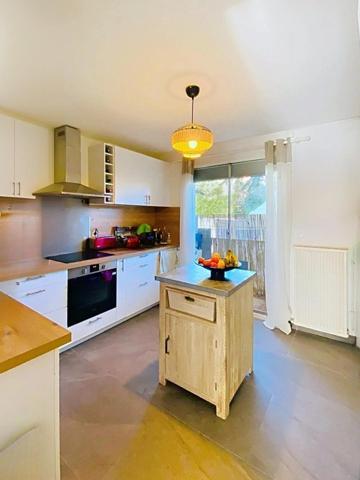 Bel appartement T4 à Martigues Ferrières