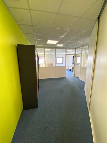À VENDRE : BUREAUX - 200 M2- NANTES