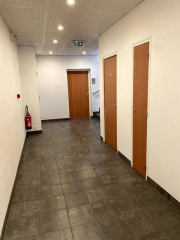À VENDRE : BUREAUX - 200 M2- NANTES