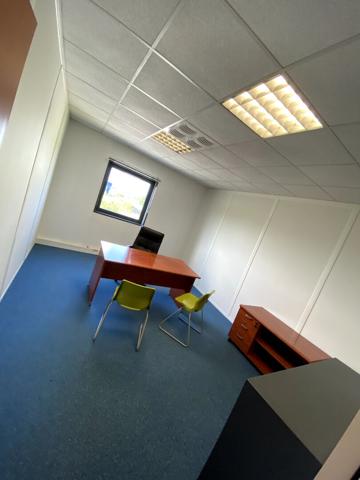 À VENDRE : BUREAUX - 200 M2- NANTES