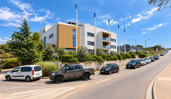 Terrains 2500 m²