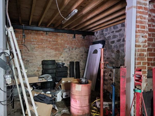 Ancienne bâtisse de 200 m2