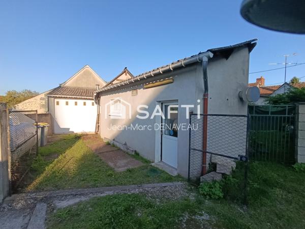 Immeuble centre de Rivarennes