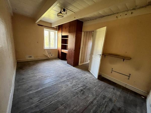 Maison à vendre 89 573 € Pont-de-Buis-lès-Quimerch 3 p 77 m² DPE E