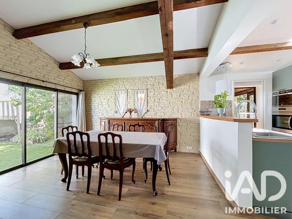 Maison à vendre 5 pièces 175 m² Vitrolles