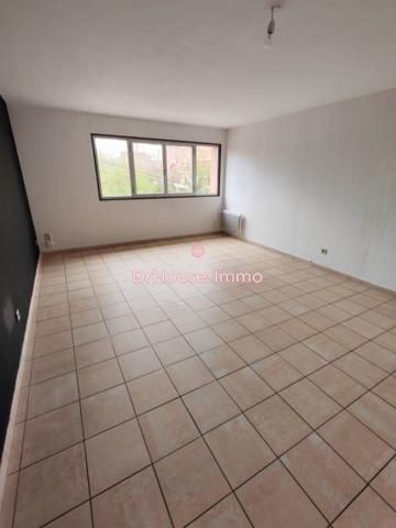 Immeuble à vendre 9 pièces de 261 m²