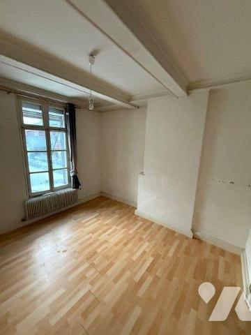 Maison à Vendre à Montreuil-sur-Mer (62170) en Pas-de-Calais (62)

Cette maison offre une sur...