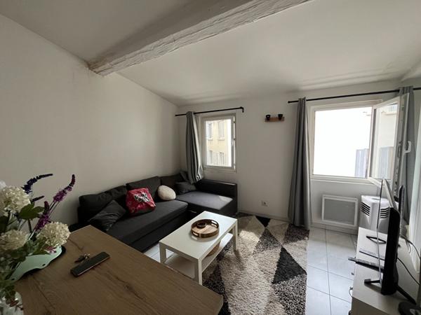 Appartement INTRA MUROS 1 pièce avec Mezzanine à vendre à Avignon - Dernier étage