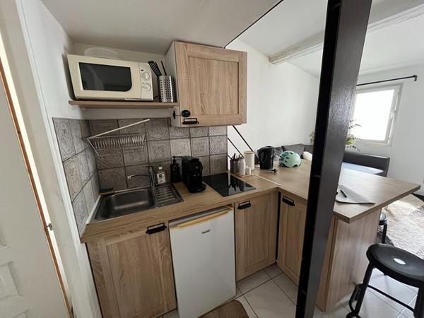 Appartement INTRA MUROS 1 pièce avec Mezzanine à vendre à Avignon - Dernier étage