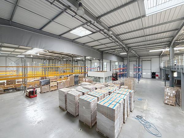 A Vendre Changé Local d'activité de 3600 m2 , Change A Vendre Changé Local d'activité de 3600 m2 , Change