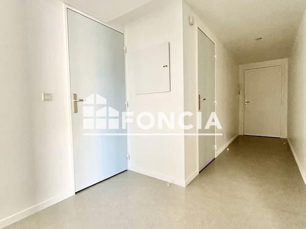 Location Appartement 4 pièces 80.77 m² - 142 RUE DE MARLY Montigny Les Metz 57950